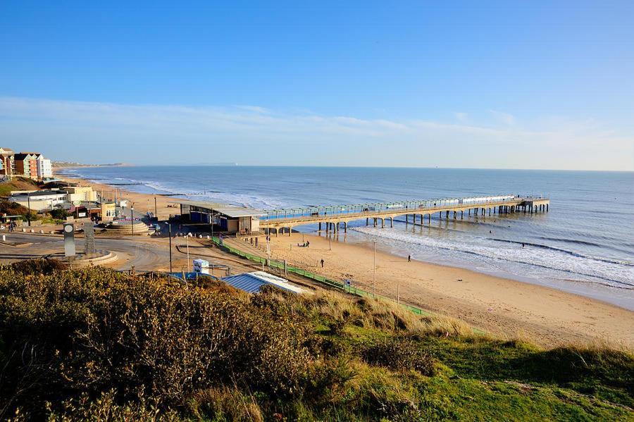 Large En-Suite By The Beach Bournemouth Ngoại thất bức ảnh